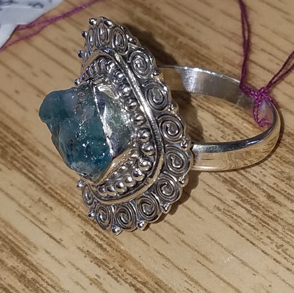 New Sterlibg Silver Aquamarine natural cut ring Size 8.5 - Picture 5 of 7